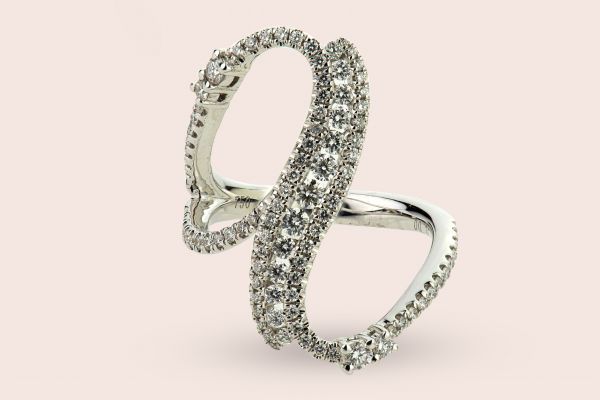 18kt White Gold Fancy Right Hand Ring with Diamonds